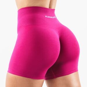 Like New Alphalete Amplify Scrunch Short 4.5" Magenta XS